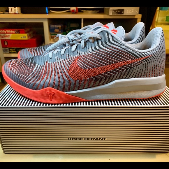 Nike Other - Nike Kobe KB Mentality 2   (818952 004) size 12